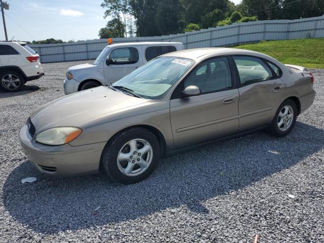 2004 Ford Taurus SE