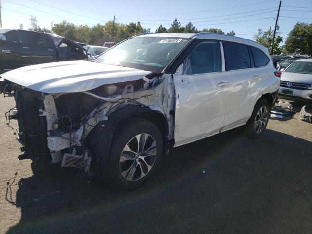 VIN 5TDHZRBH0LS506834 2020 Toyota Highlander, Xle no.1