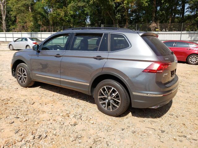 3VV3B7AX9MM137597 Volkswagen Tiguan SE 2