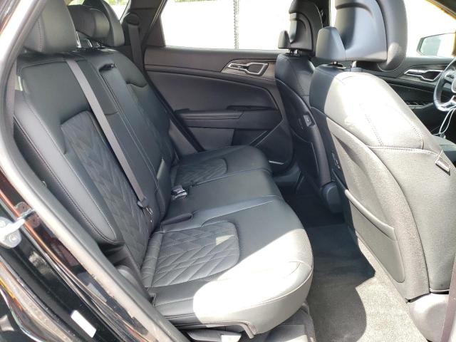 5XYK6CAF2PG077422 KIA Sportage X Line