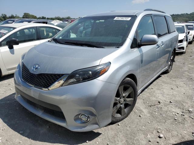 TOYOTA-SIENNA-5TDXK3DCXFS619015