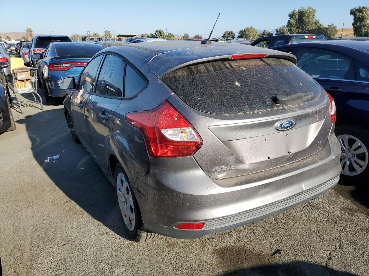 1FAHP3K22CL263226 2012 Ford Focus Se