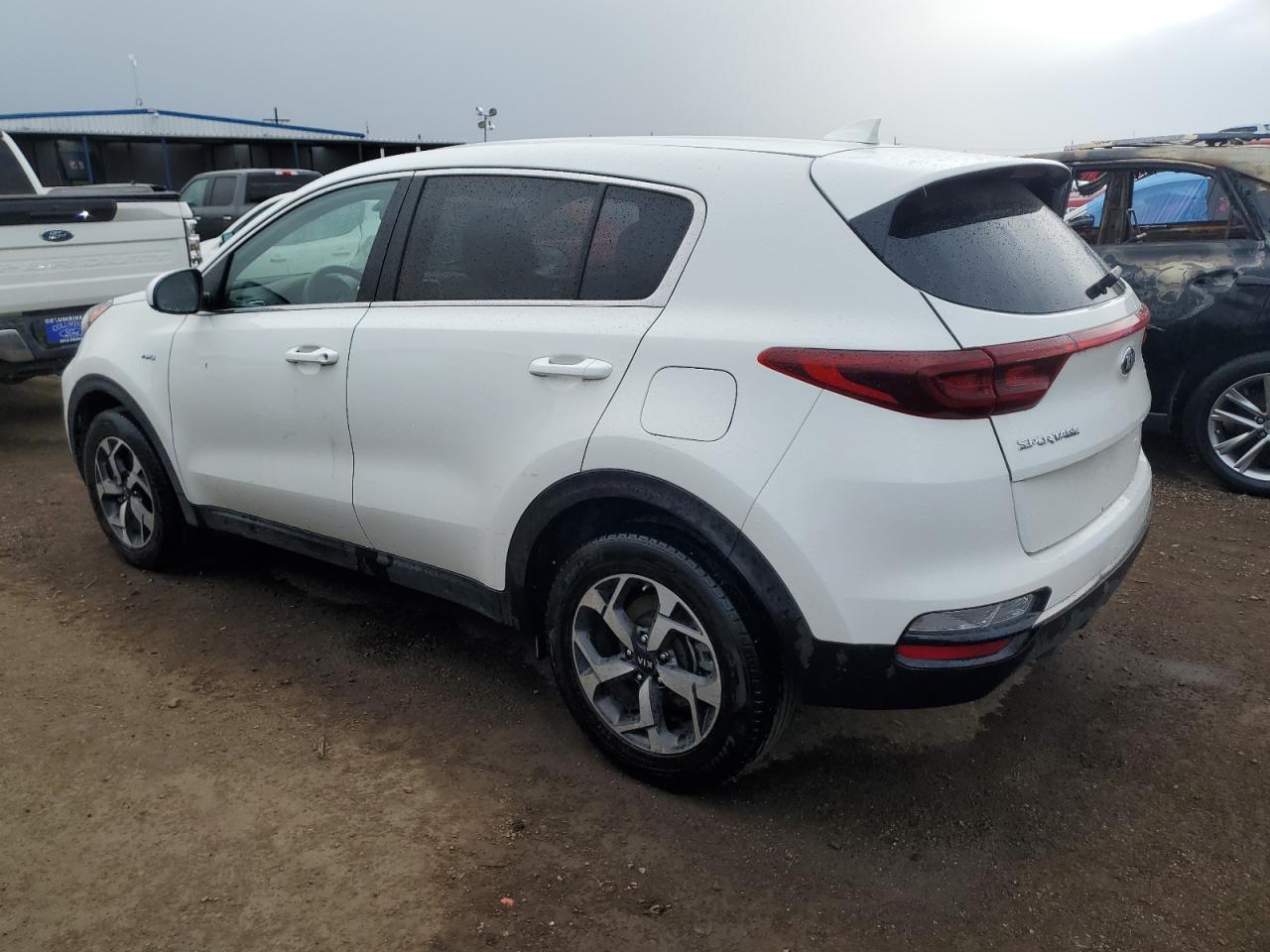 KNDPMCAC1L7776159 Kia Sportage L 2