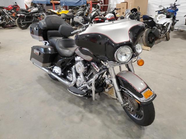 2009 Harley-Davidson Flhtc 2 продається в Center Rutland, VT - Front End