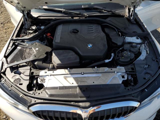 WBA5R7C58KFH23400 BMW 330XI