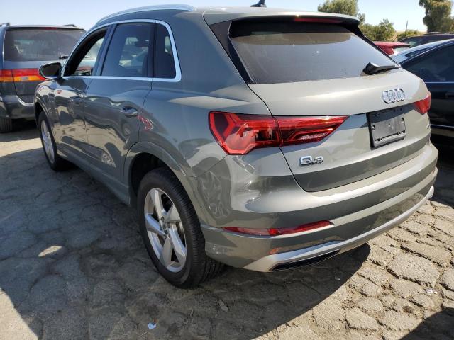 WA1AECF33L1040512 Audi Q3 PREMIUM 2