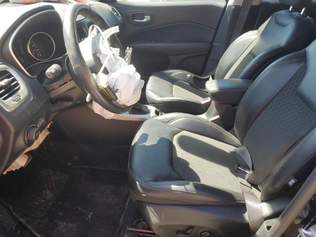 3C4NJDBB0JT114982 Jeep Compass Latitude