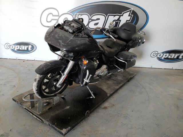 2017 HARLEY-DAVIDSON FLTRU 1HD1KGD15HB660236