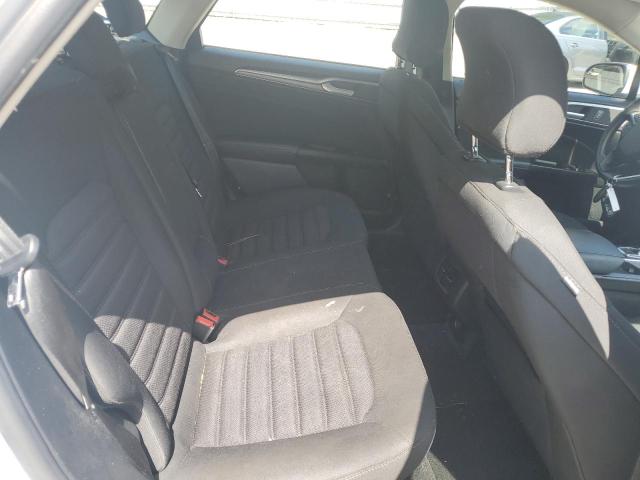 3FA6P0HD6HR377379 Ford FUSION SE