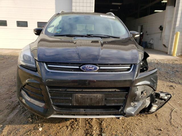 1FMCU9J97EUE24273 Ford Escape Titanium