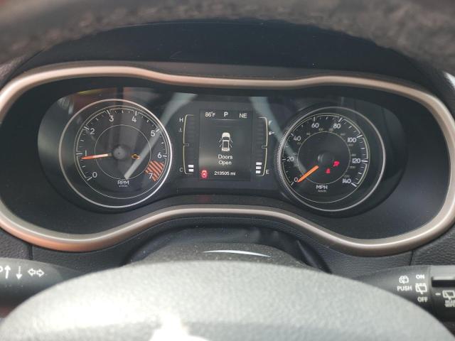 1C4PJLCB2FW670794 Jeep Cherokee Latitude