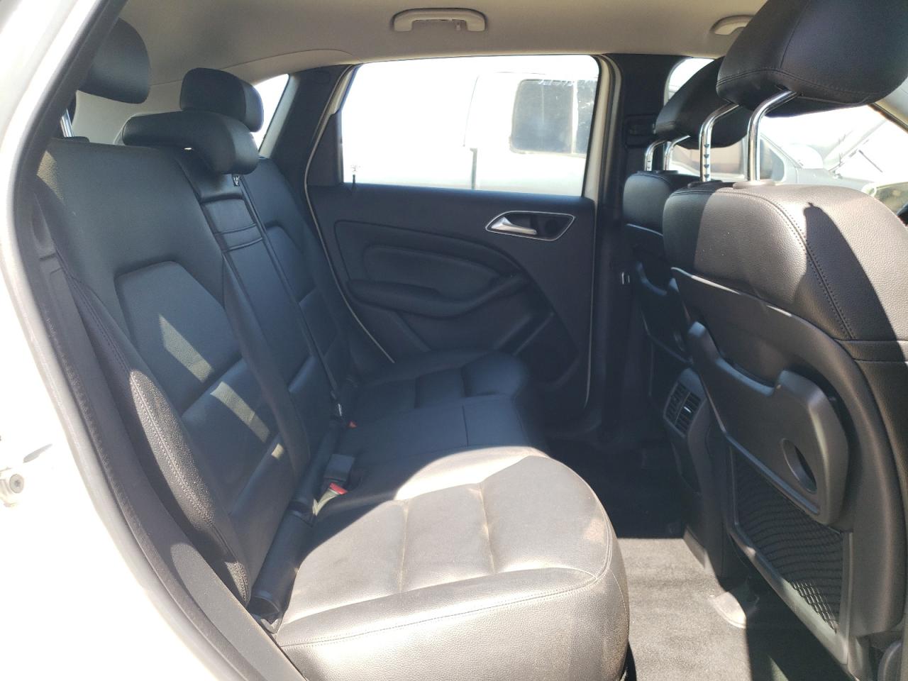 wddvp9ab7ej003555 WDDVP9AB7EJ003555 2014 Mercedes-Benz B Electric