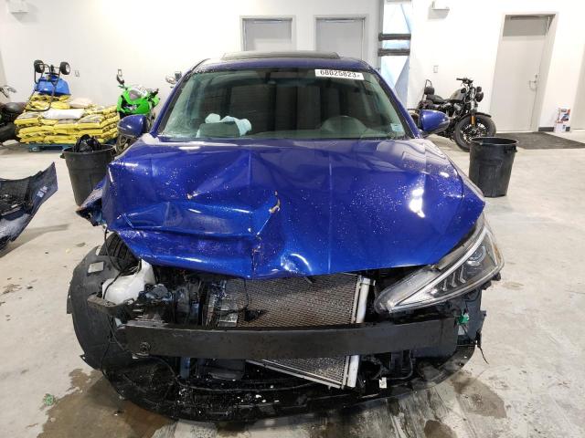 2019 HYUNDAI ELANTRA SE - KMHD84LF2KU748936