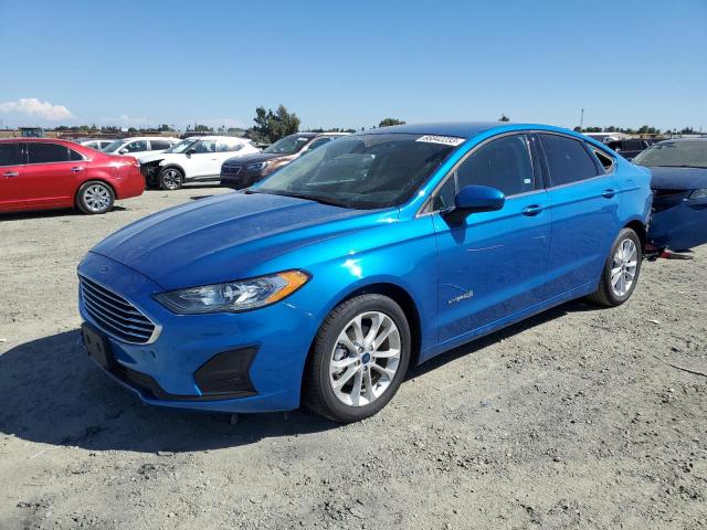 3FA6P0LU4KR135754 Ford Fusion SE