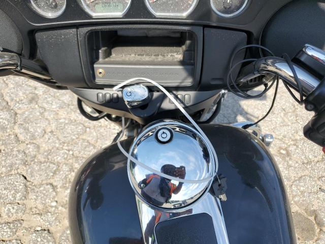 2018 HARLEY-DAVIDSON FLHTP POLI 1HD1FMC16JB658425