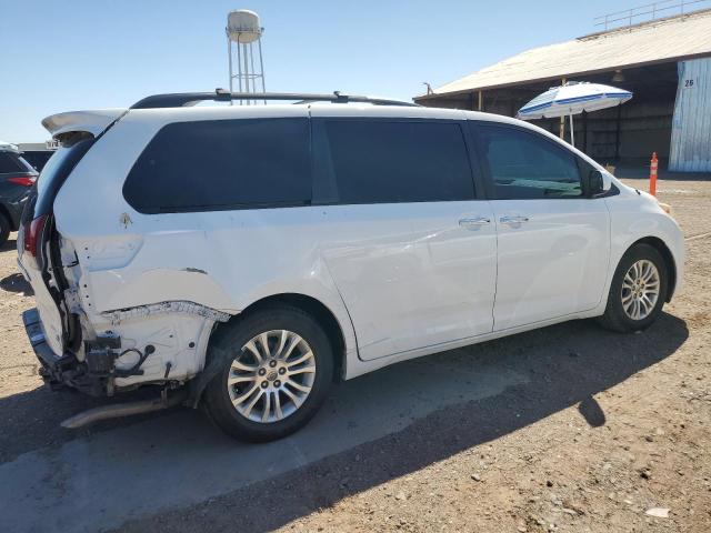 5TDYK3DC7ES474650 Toyota SIENNA XLE