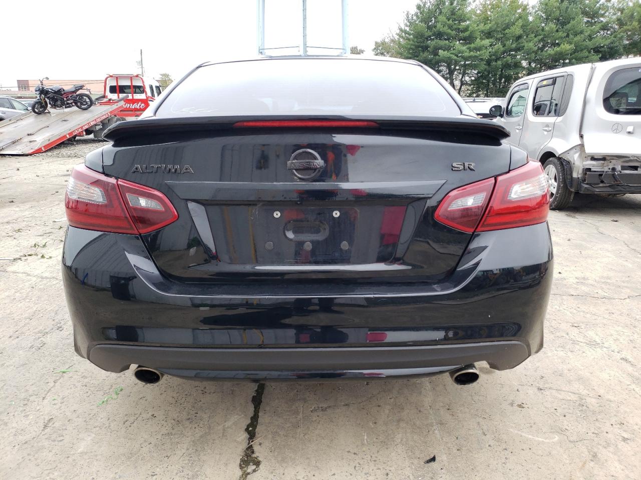 2017 Nissan Altima 2.5 vin: 1N4AL3AP2HC186987