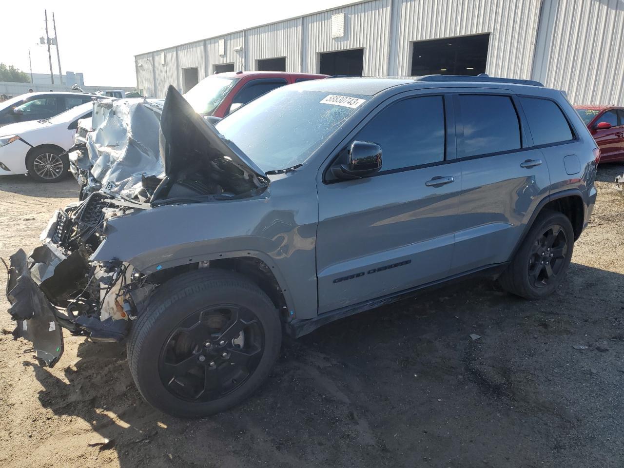 1C4RJEAG3LC213007 2020 Jeep Grand Cherokee Laredo