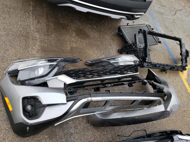 KNDEUCAA4M7176372 KIA SELTOS S