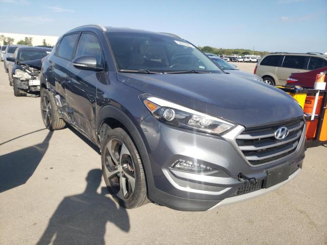 KM8J33AL8JU743985 Hyundai Tucson Sport