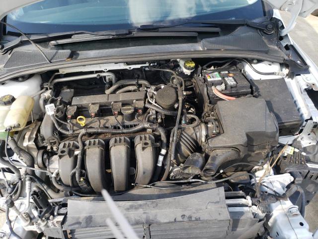 1FADP3F28EL317656 Ford FOCUS SE