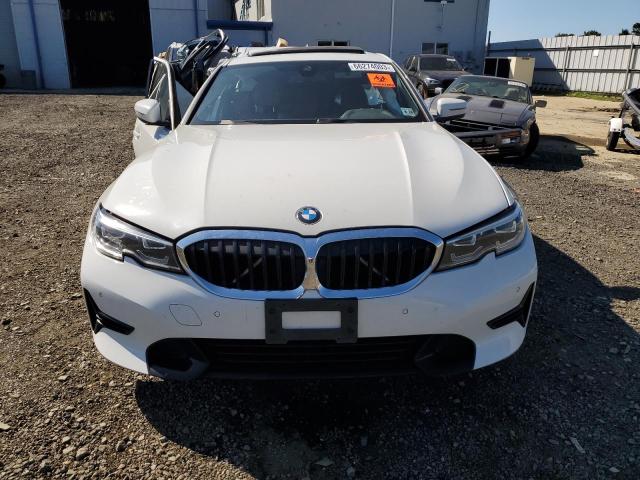 WBA5R7C58KFH23400 BMW 330XI