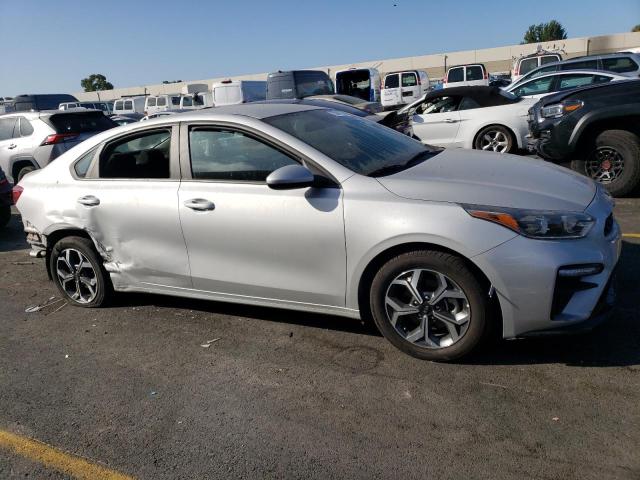 3KPF24AD8ME336747 Kia Forte FE 4