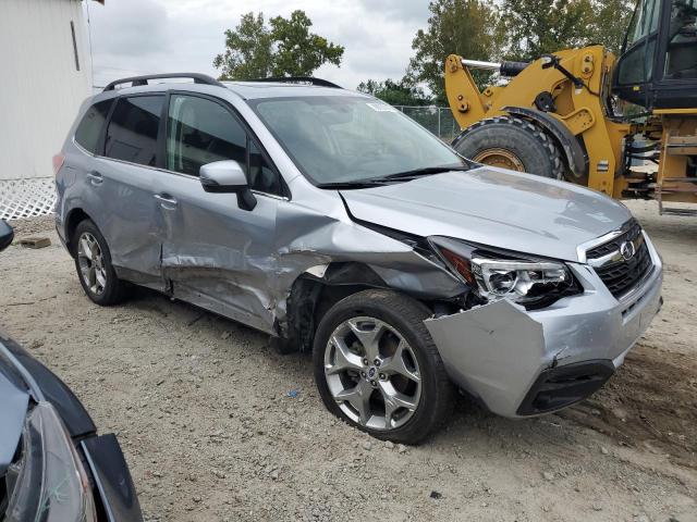 JF2SJAWC6HH454765 Subaru Forester 2.5i Touring