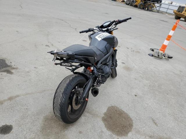 2014 YAMAHA FZ09 C JYARN33Y8EA000109