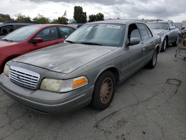 2002 Ford Crown Victoria LX