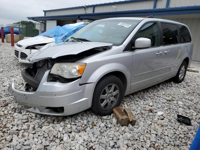 2010 Chrysler Town & Country Touring