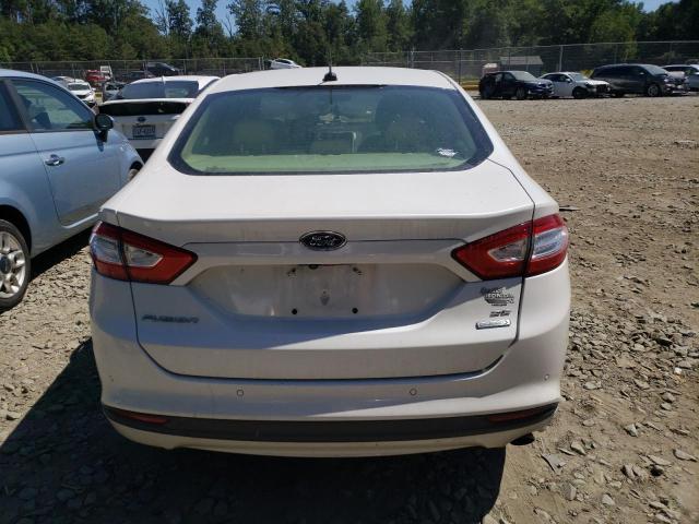 3FA6P0HD5FR188431 Ford FUSION SE
