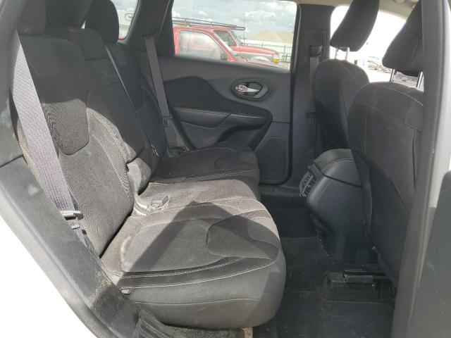 1C4PJLCB8FW753517 Jeep Cherokee Latitude