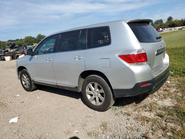 VIN 5TDBK3EH8DS176610 2013 Toyota Highlander, Base no.2