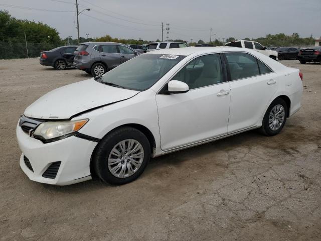 Lot #2438854152 2014 TOYOTA CAMRY L salvage car