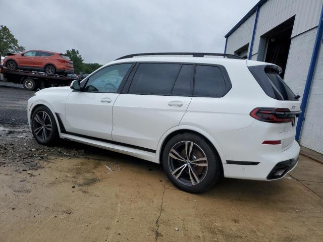 VIN NJ1549E 2023 BMW X7 no.2