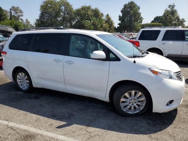 5TDDK3DC6ES073671 | 2014 TOYOTA SIENNA XLE