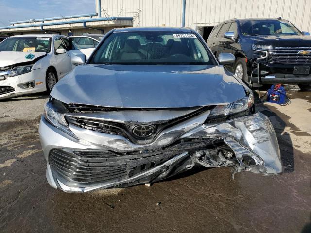  TOYOTA CAMRY 2020 Сріблястий