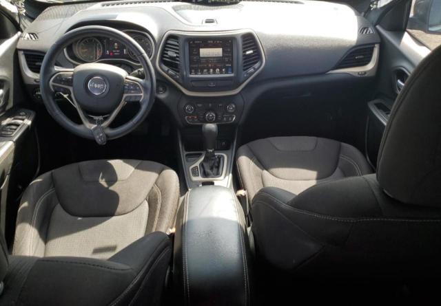 1C4PJLCB0FW656635 Jeep Cherokee Latitude