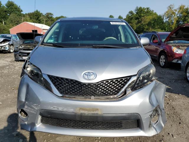 5TDXK3DC6DS370225 2013 TOYOTA SIENNA, photo no. 5