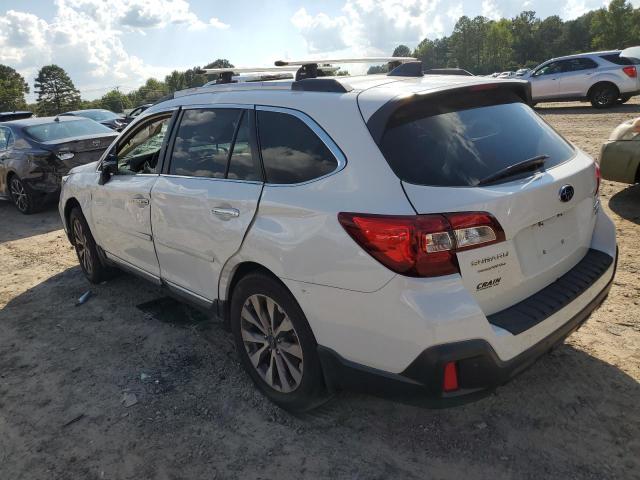 4S4BSETCXJ3332402 Subaru Outback Touring