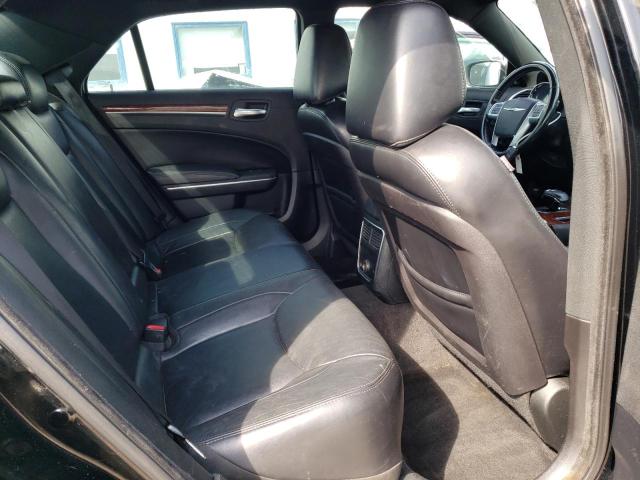 2012 Chrysler 300 - Image 10