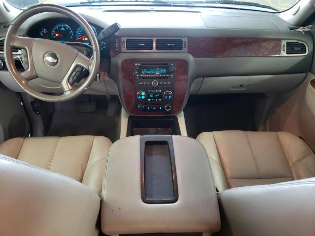 1GNSCJE08ER214002 Chevrolet Suburban C1500 Lt