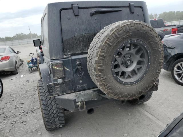 1C4BJWEG5GL304917 Jeep Wrangler Unlimited Sahara