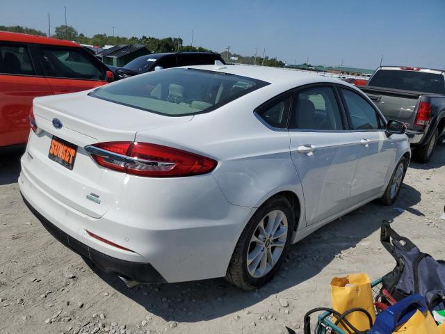 3FA6P0HD2LR245924 Ford Fusion SE 3