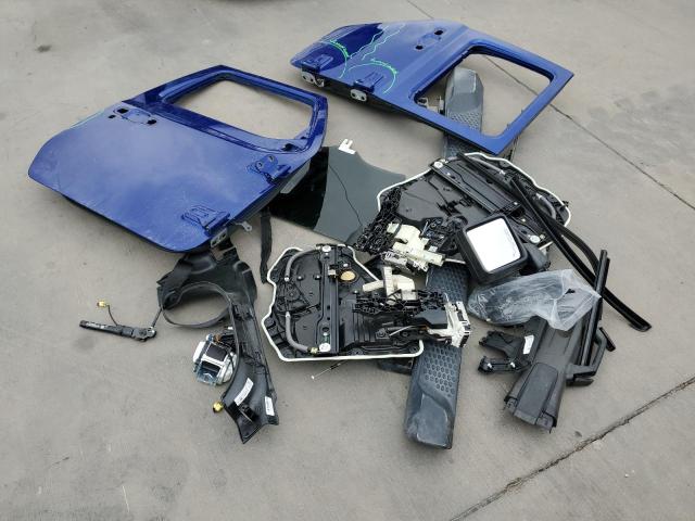 1C4HJXEG6JW212625 Jeep Wrangler Unlimited Sahara