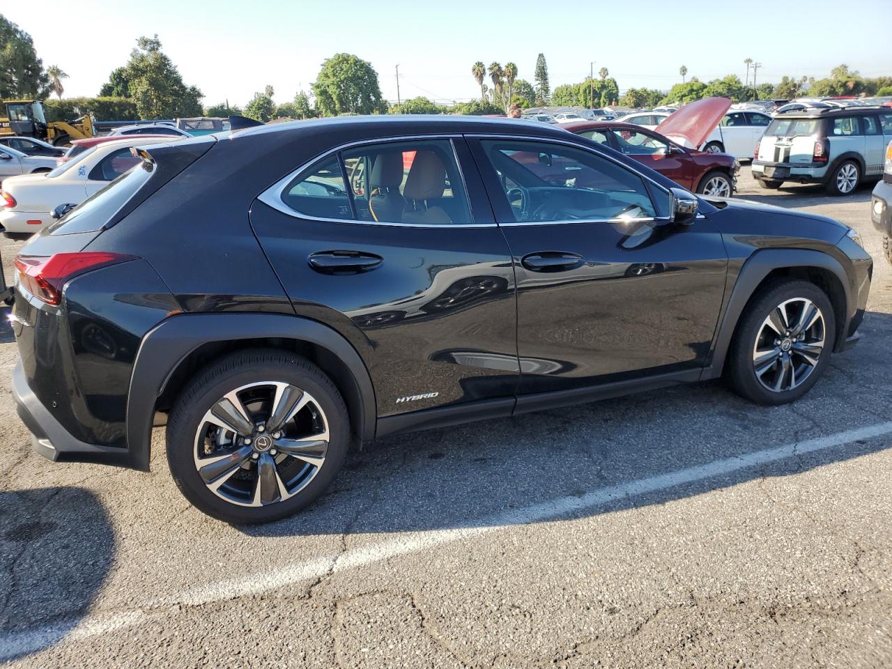 JTHX9JBH1N2055631 Lexus UX 250h Ba  3