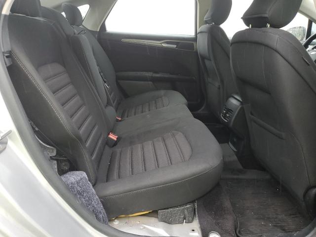 3FA6P0HD1HR218530 Ford FUSION SE