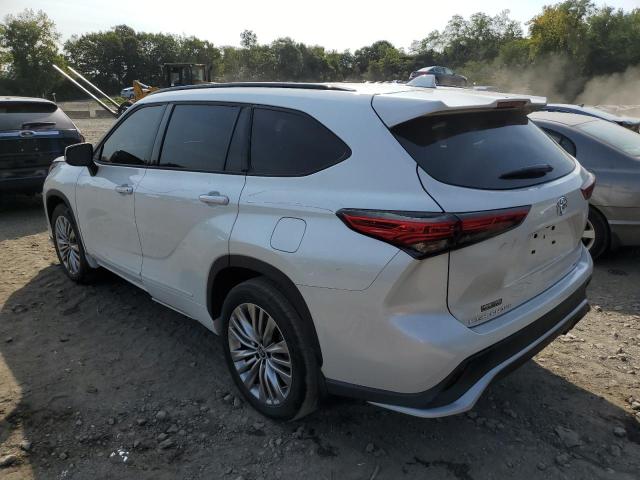 VIN 5TDKDRBH5PS022281 2023 Toyota Highlander, L no.2