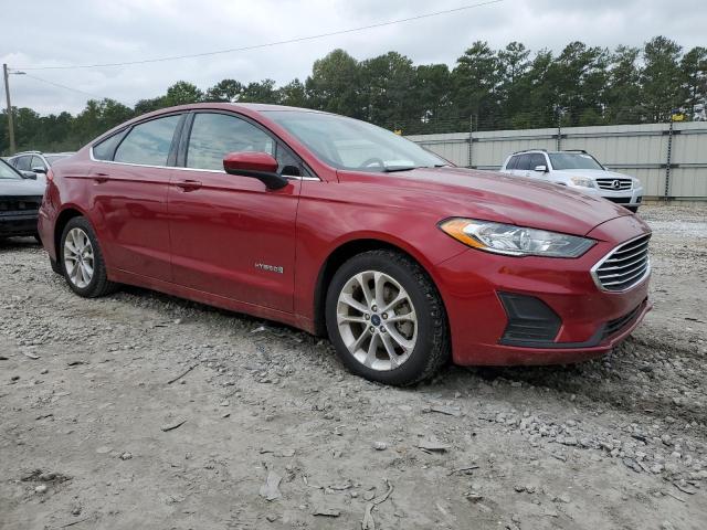 3FA6P0LU6KR256561 Ford Fusion SE 4